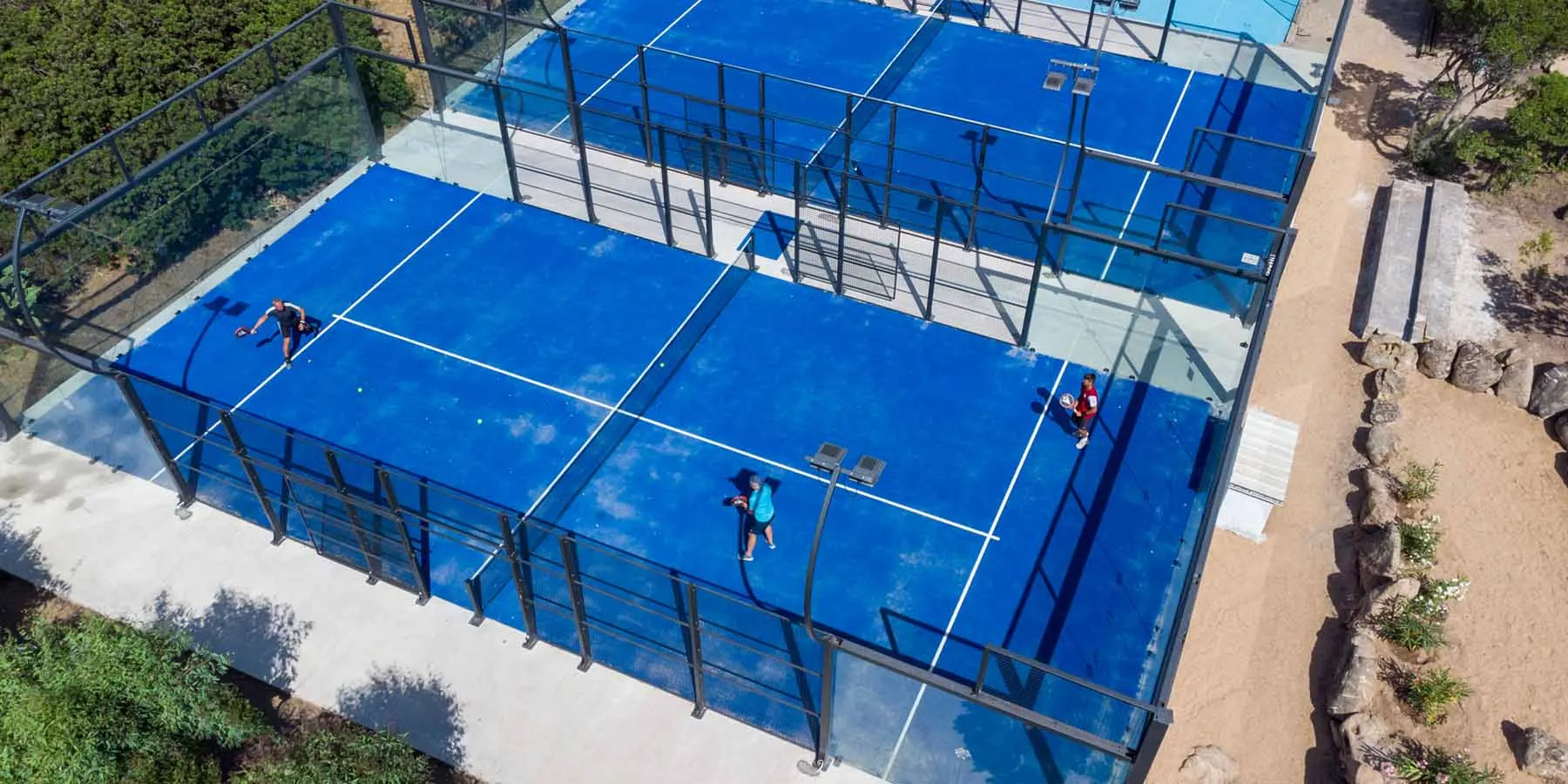 Aerial view of the padel courts of Lu Nibareddu